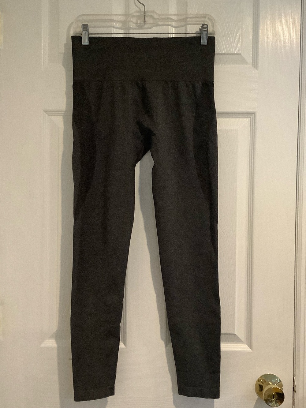 NVGTN Charcoal Gray Stretch Seamless High Rise Gym Running Athletic Leggings L